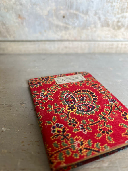 French Vintage Gorgeous Fontaine Book