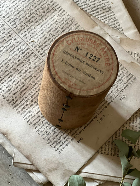 Wax cylinder box