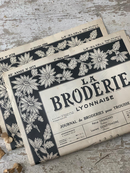 La Broderie Issues