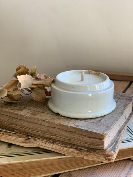 Medium Vintage Paste Pot Candle in Earl Grey & Cucumber