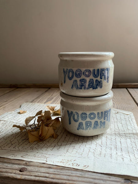 Yogurt Vintage Pot Candles in Wild Bluebell