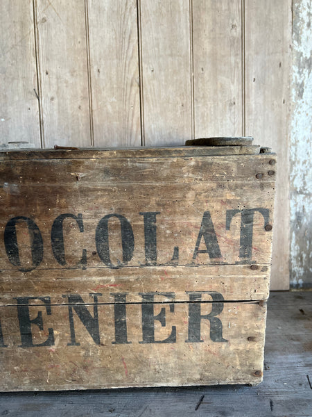 Vintage Chocolat Menier Crate
