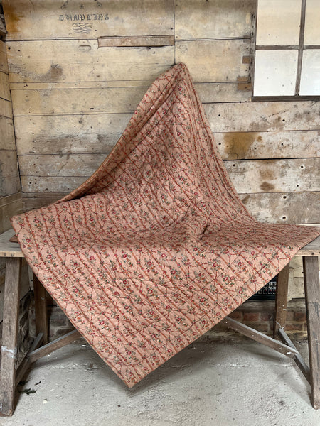 Beautiful Vintage French Quilt