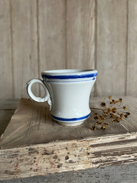 Vintage Cafe Mug Candle in Black Tea & Jasmine