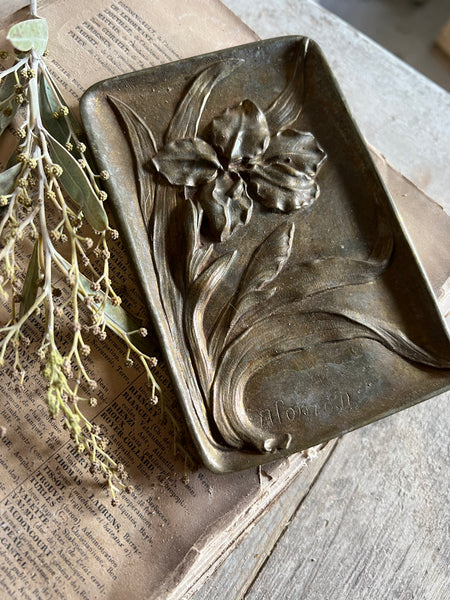 Brass Floral Wall Plaque