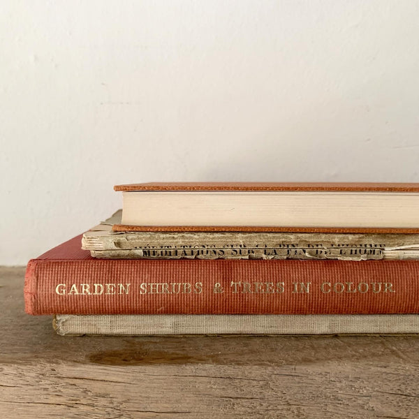 1960s Garden Shrubs & Trees Book