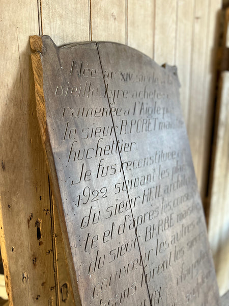 A French Vintage Rustic TypographyBoard