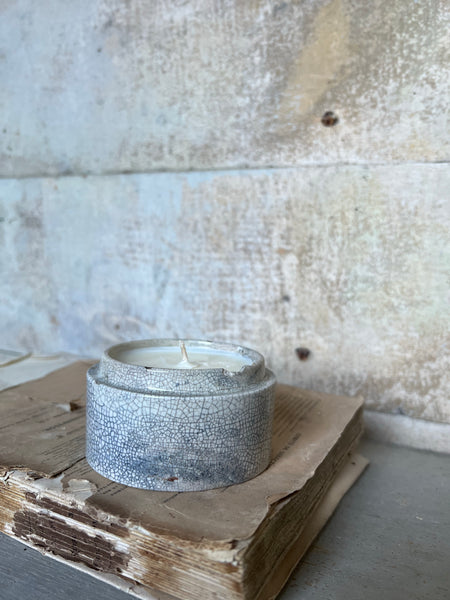 Vintage Paste Pot Candle in Green Tomato Leaf