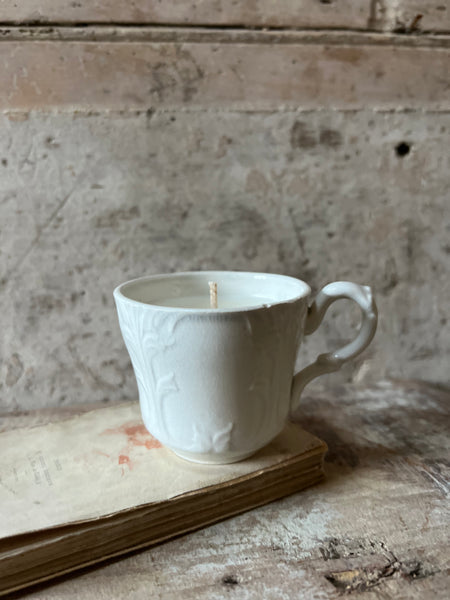 Vintage Creil Et Montereau Cup Candle in Earl Grey & Cucumber