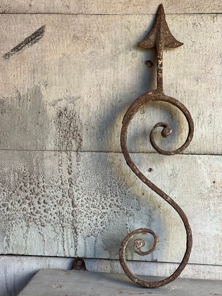 Antiques wrought Iron Decorative Piece