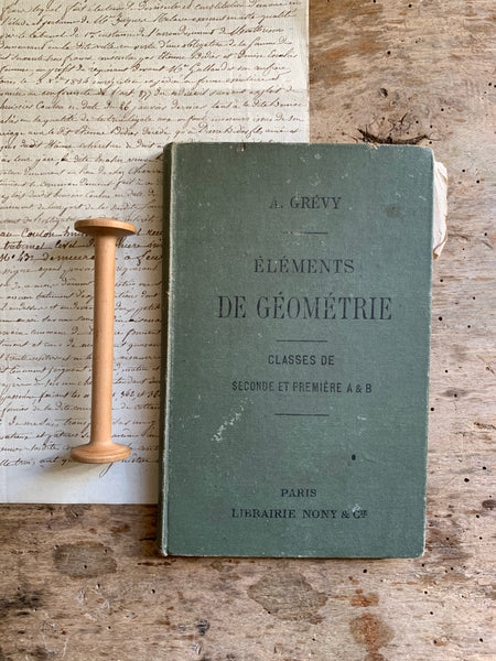 Vintage French Elements de Geometre Book