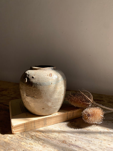 Blue Detail Vintage Ginger Jar (Small)