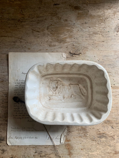 Antique Lion Jelly Mould