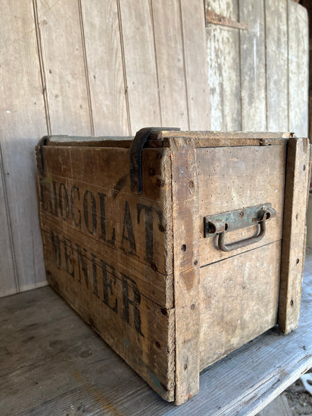 Vintage Chocolat Menier Crate