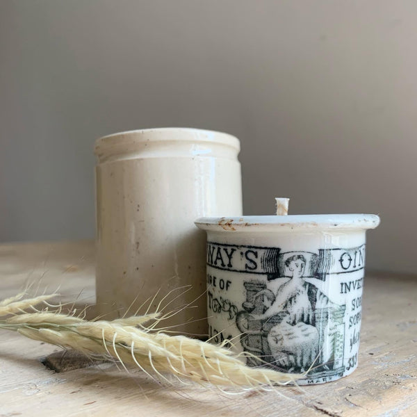 Vintage Ointment Pot Candle in Black Tea & Jasmine