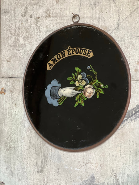 A Mon Épouse glass tokens