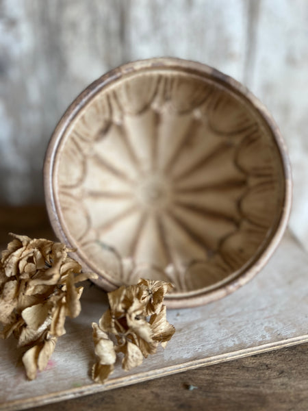 Conical Victorian Mould