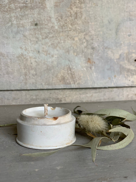 Small Vintage Paste Pot Candle in Lavender & Sea Salt