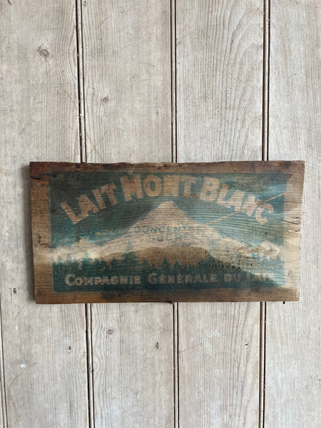 Lait Mont Blanc Decorative Piece