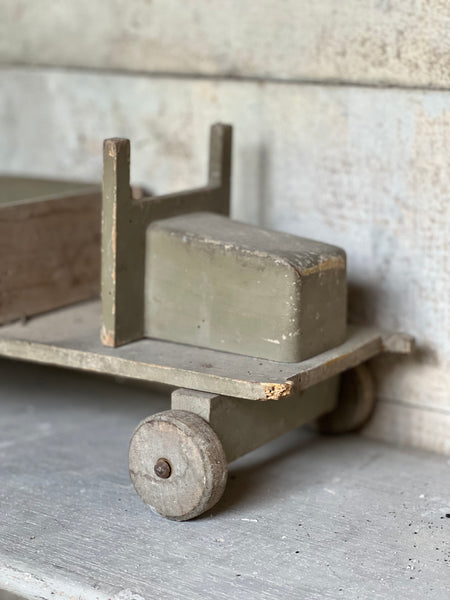 Rustic Vintage French Chippy Paint Truck