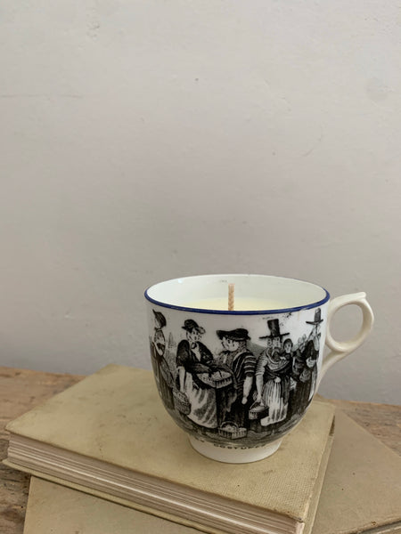 Vintage Mug Candle in Cannabis Flower