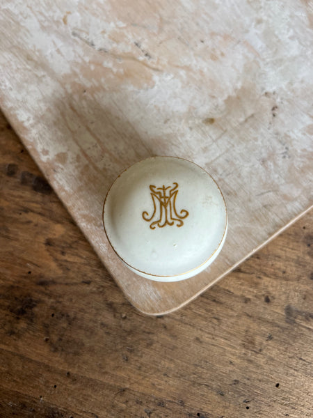 Royal China Pill Pot
