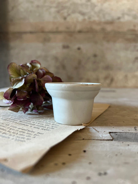 Vintage Ink Pot Candle in Earl Grey & Cucumber