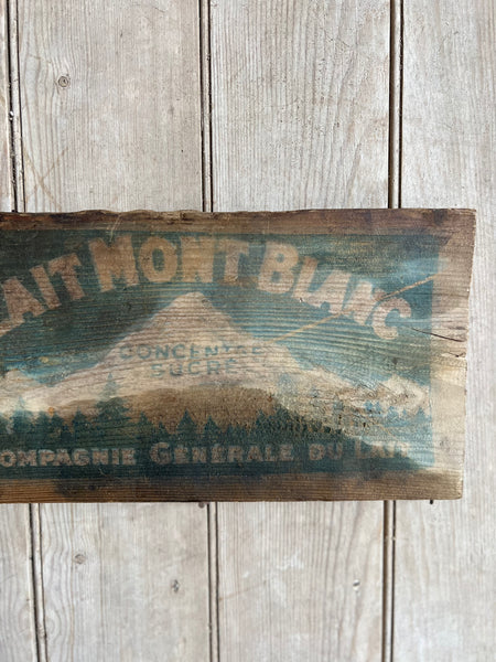 Lait Mont Blanc Decorative Piece