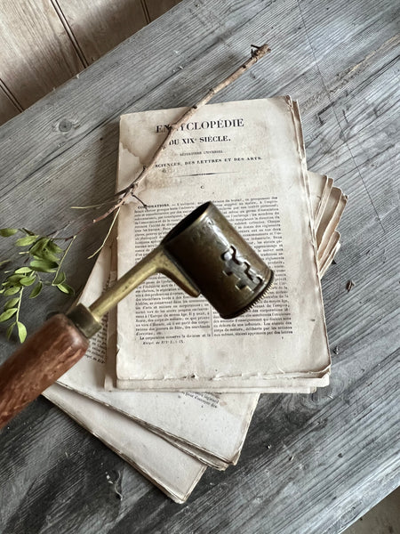 Antique Gunpowder Measure