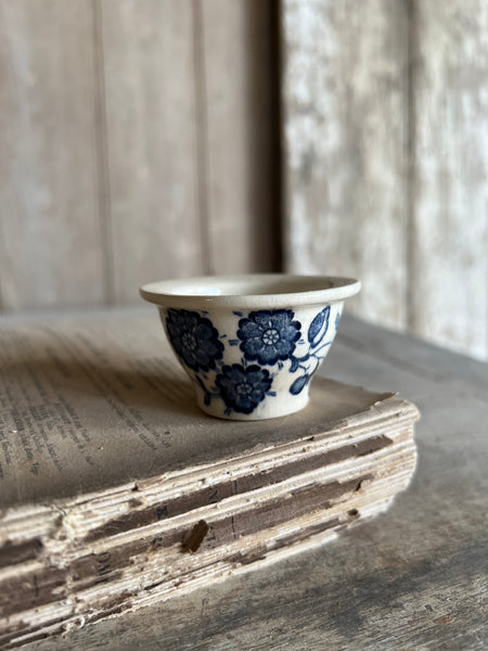 Vintage Transferware Pot