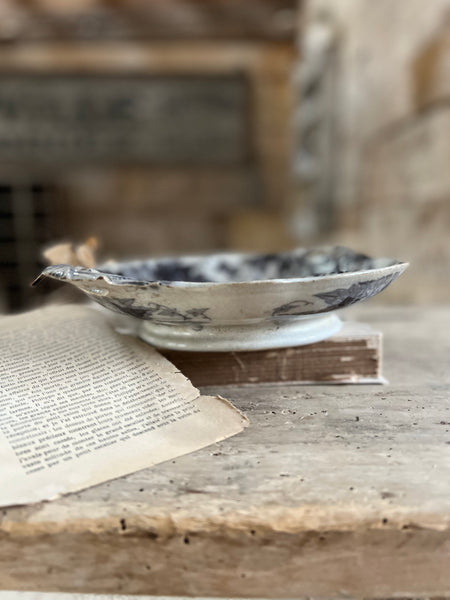 Rustic French Vintage Raised Dish