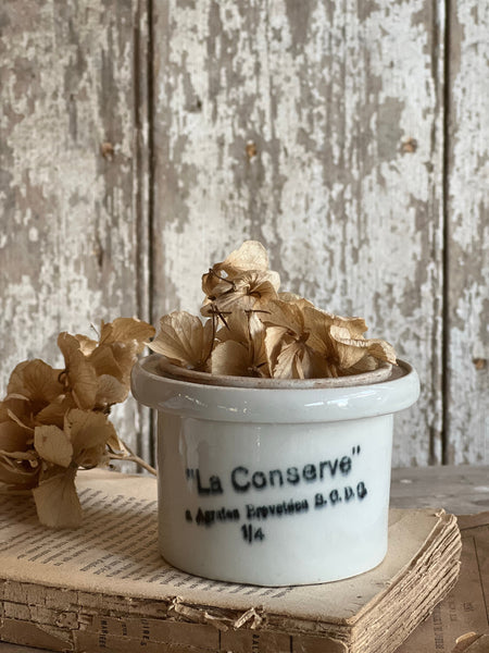 Rustic French Conserve Pot Candle in Green Tomato Leaf