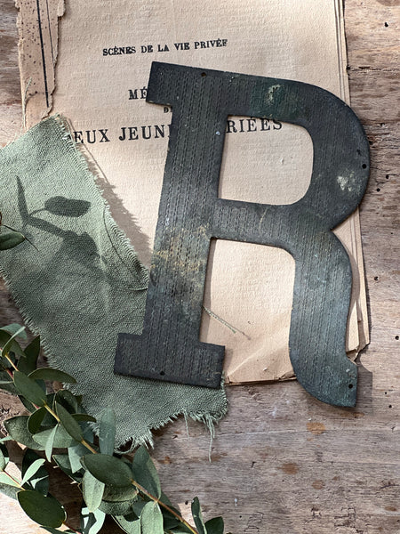 Vintage Metal Letter R