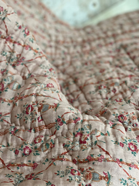 Beautiful Vintage French Quilt