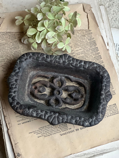 Metal Rustic Soap Dish