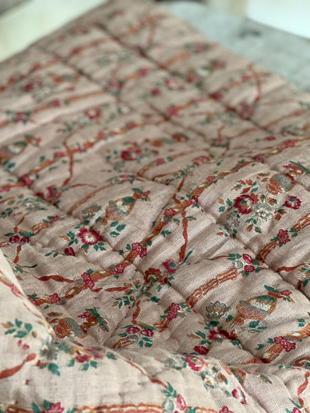 Beautiful Vintage French Quilt