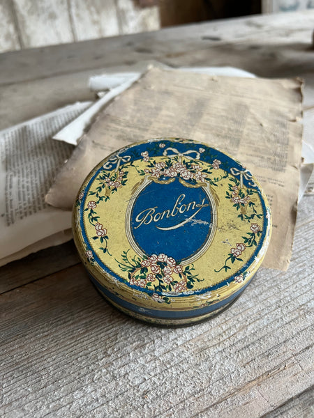 Gorgeous Vintage French Bonbons Tin
