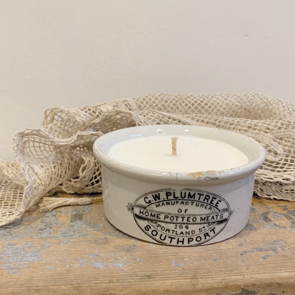 Vintage Plumtree Pot Candle in Earl Grey & Cucumber