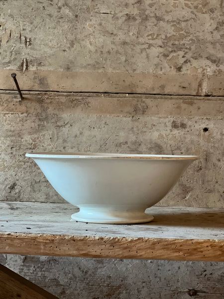 Vintage French creil et montereau Bowl