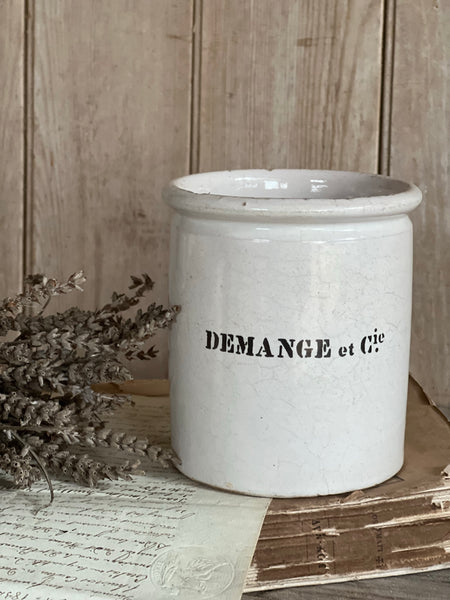 Demange Ancient pot